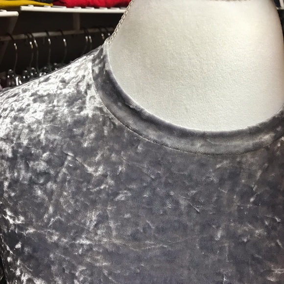 Crushed velvet tee - Picture 4 of 5